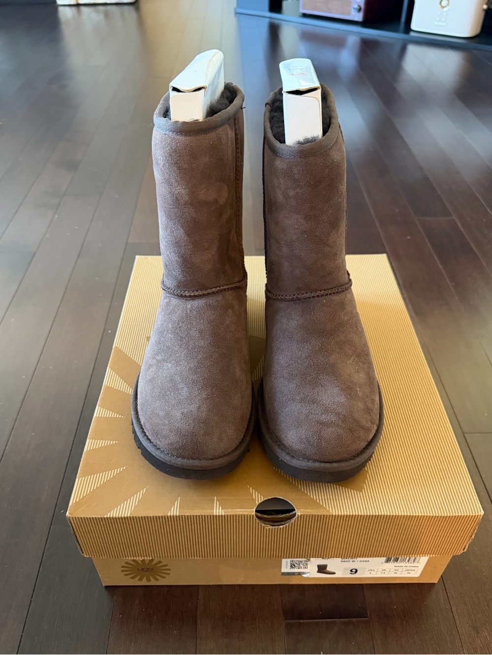 UGG Classic Short Suede Boots - Chocolate